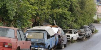 Carros abandonados