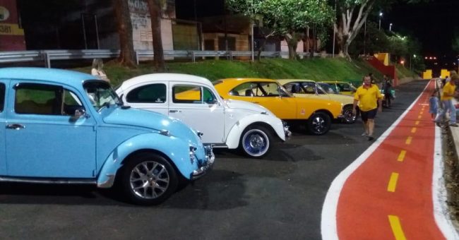 Encontro de Carros Antigos em Olímpia