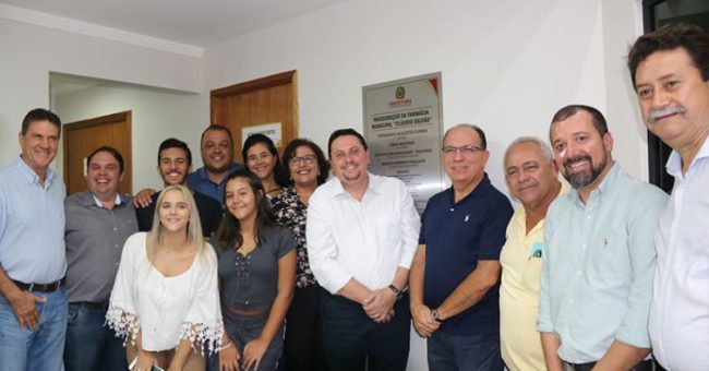 Aniversário de Olímpia é comemorado com entrega oficial da Farmácia Municipal