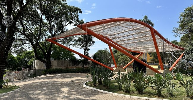 Montagem Decoracao Natal (2)