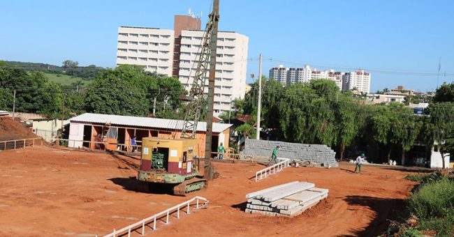 Nova-creche-começa-a-ser-construída-no-bairro-Santa-Ifigênia