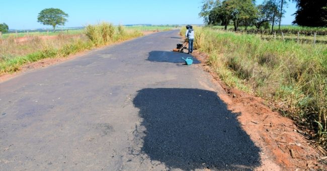 Vicinal Natal Breda recebe operação emergencial de tapa-buraco